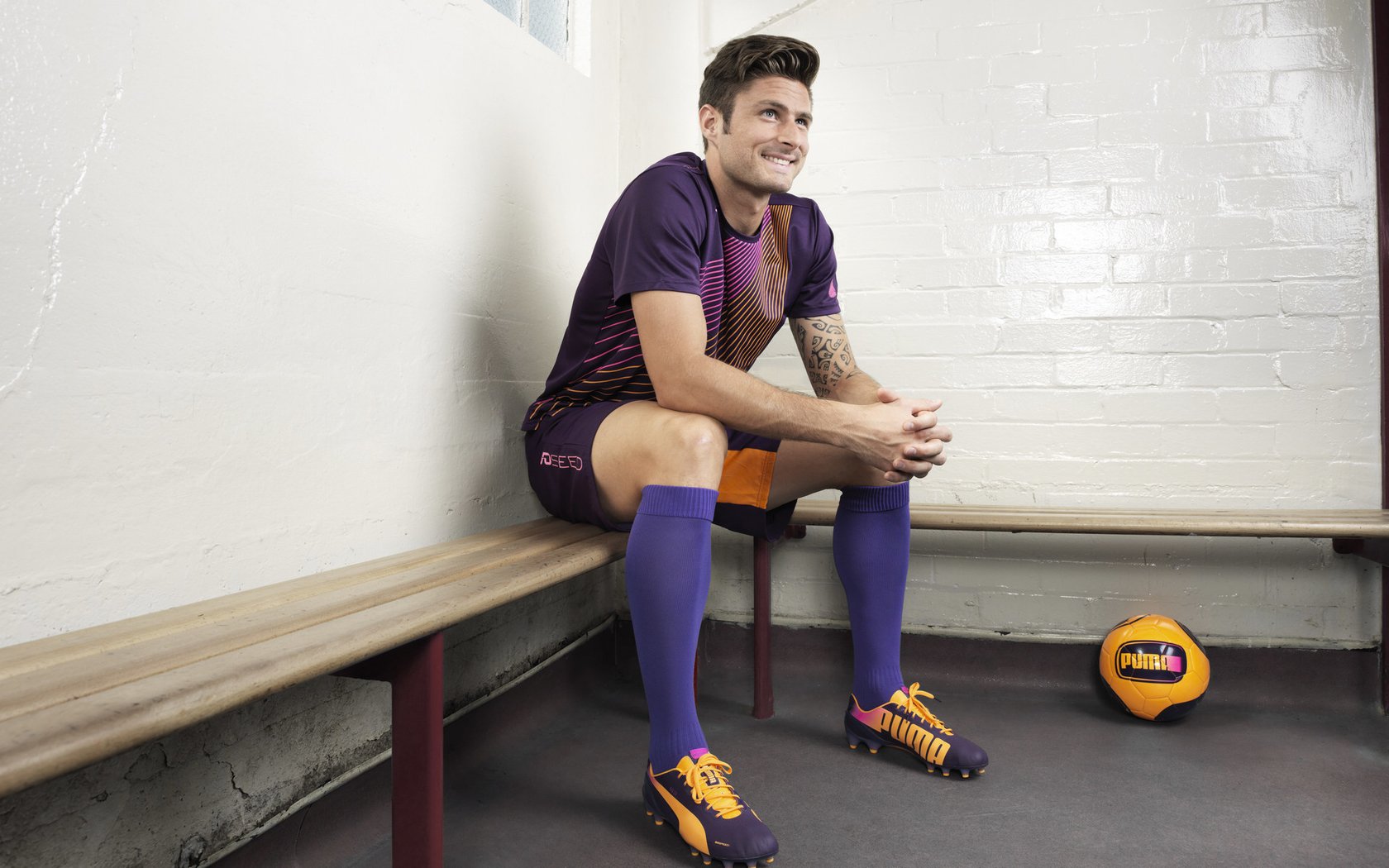 塞维利亚锋线轮换保障火力输出，塞维利亚风光