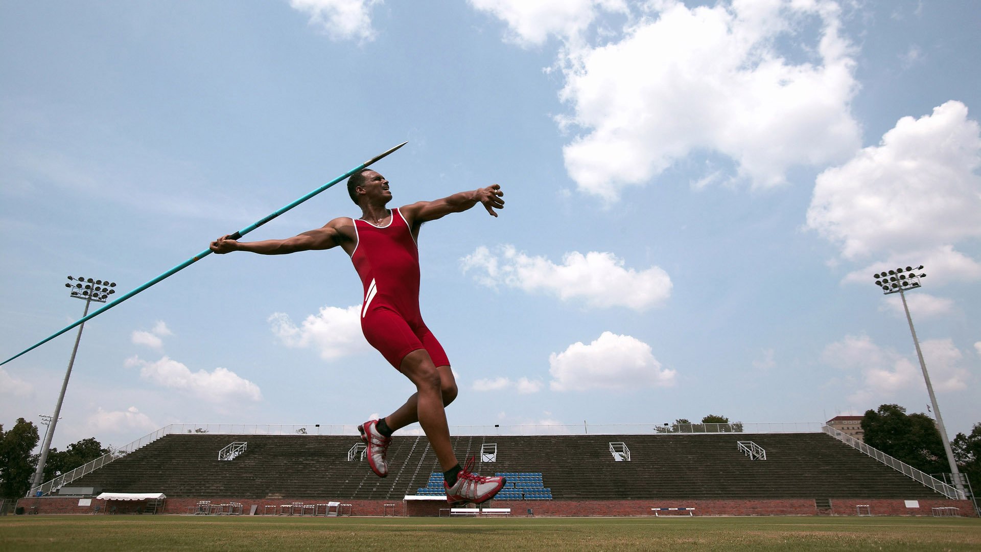 世界健身比赛中国队突破自我,ifbb世界健身锦标赛